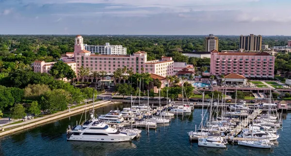 St Petersburg, FL